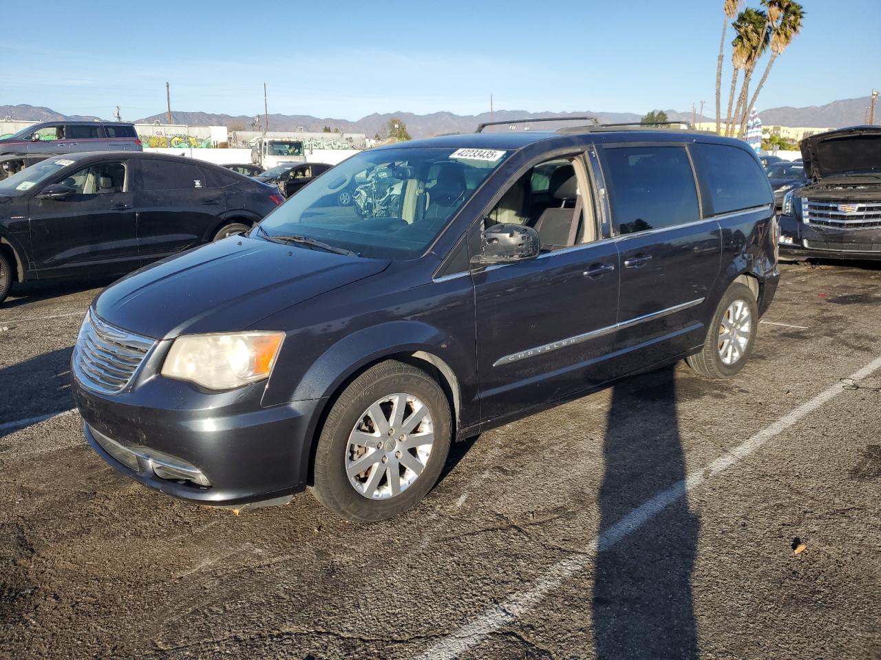 2014 CHRYSLER MINIVAN