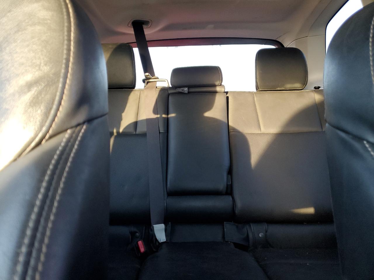 2015 Subaru Forester - Image 10