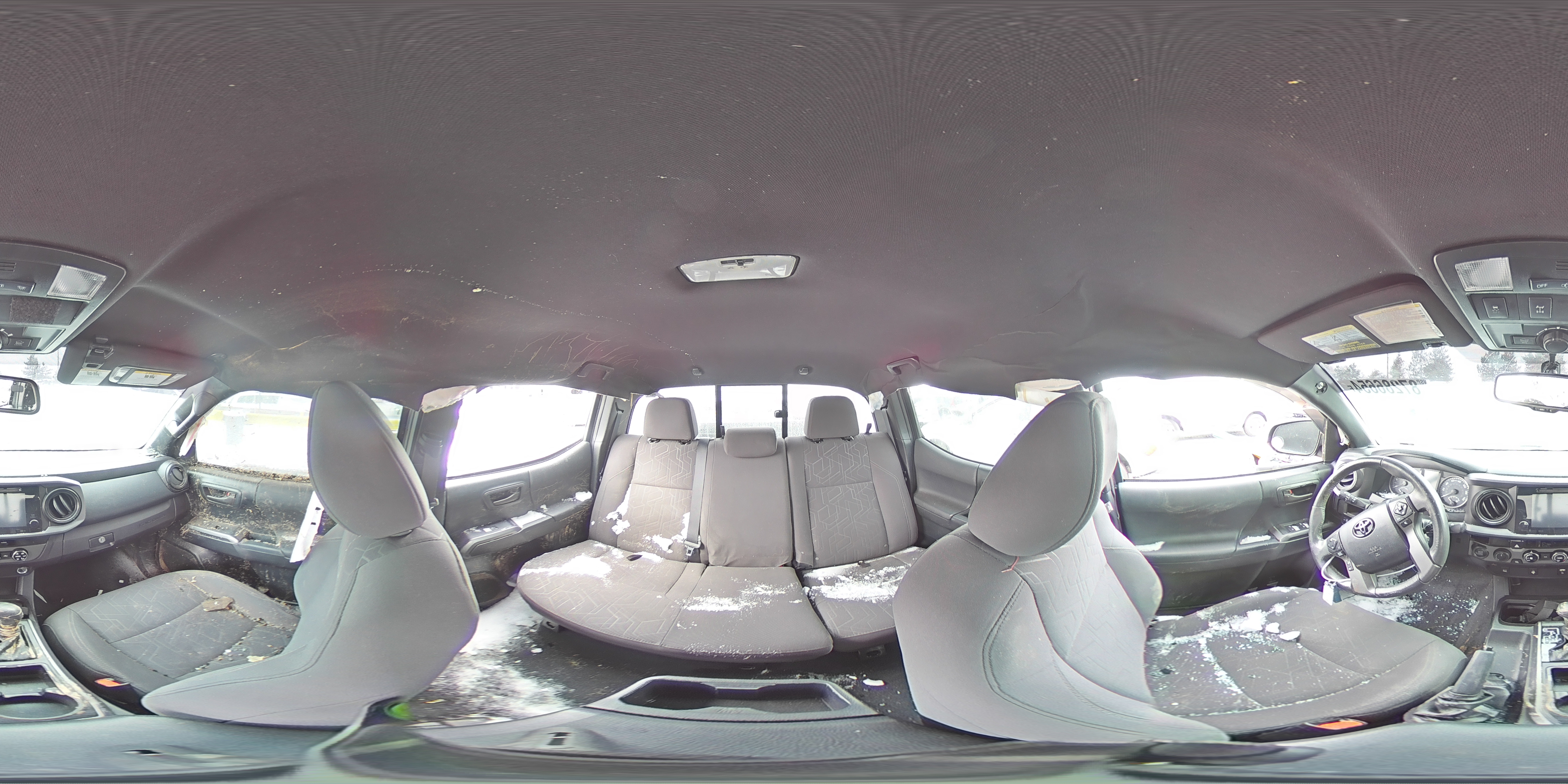 2016 Toyota Tacoma - Image 12