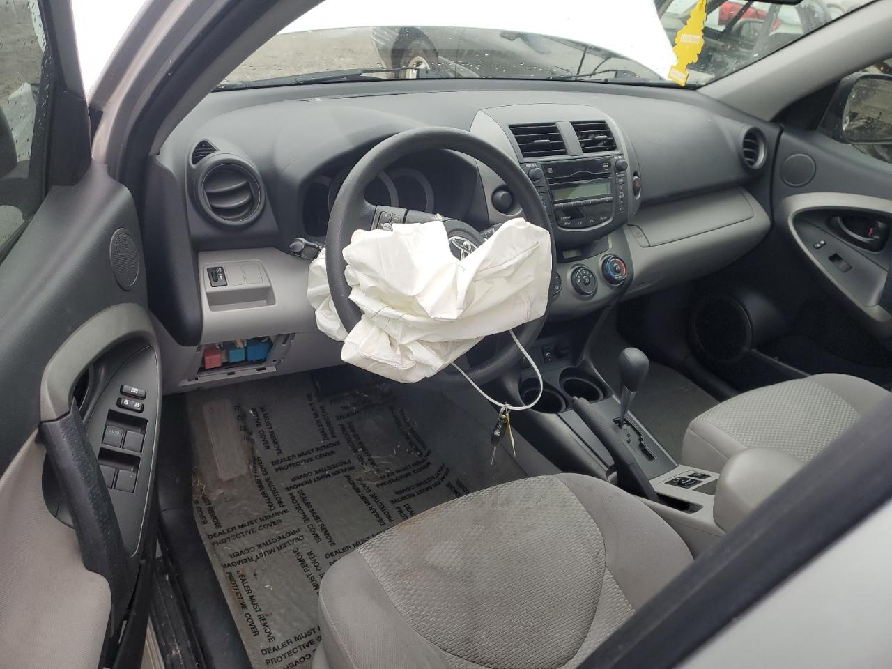 2011 Toyota RAV 4 - Image 8