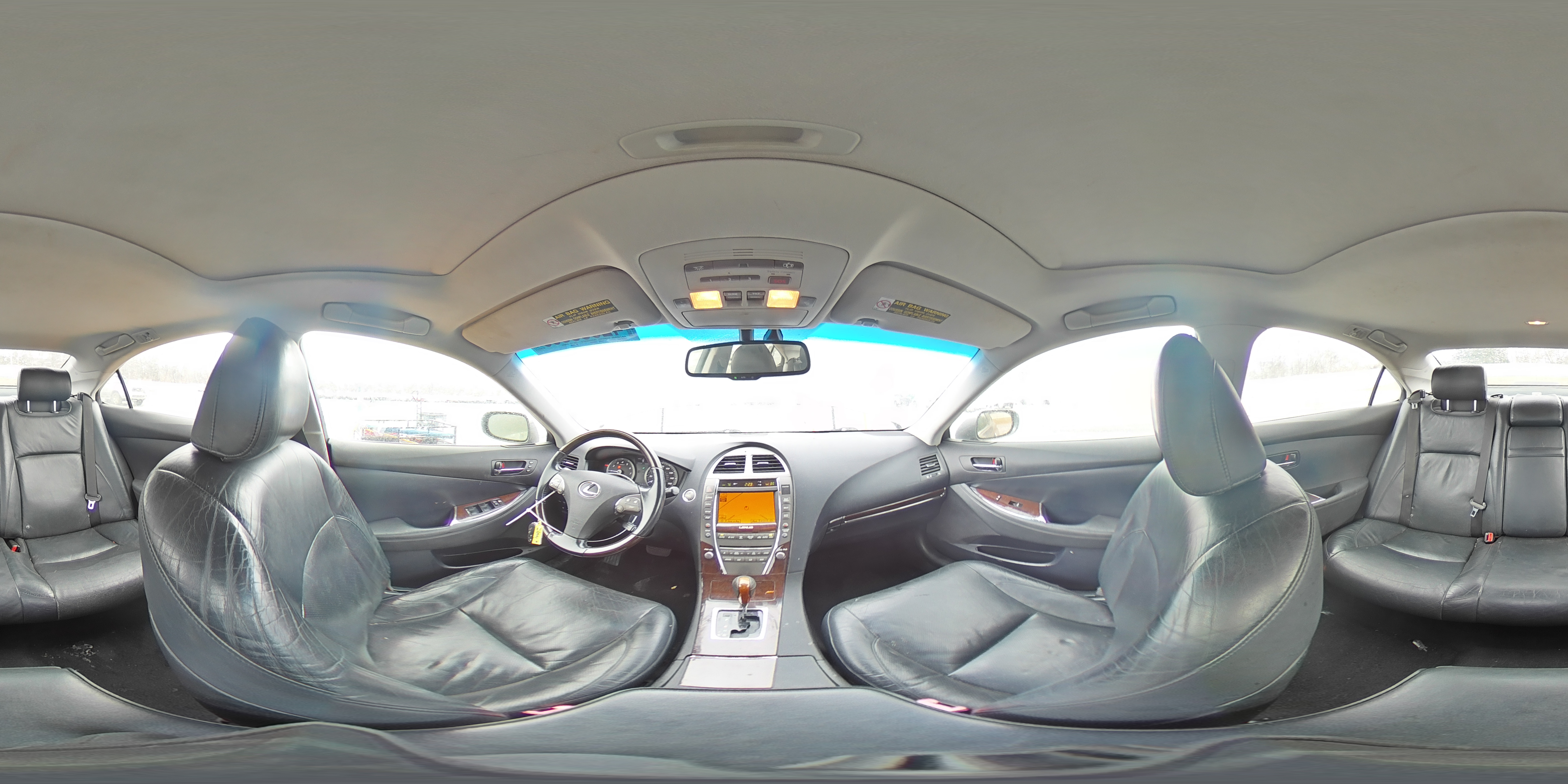 2012 Lexus ES - Image 13