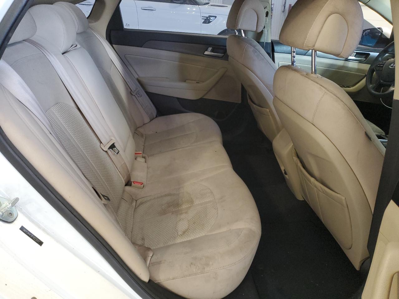 2015 Hyundai Sonata - Image 10