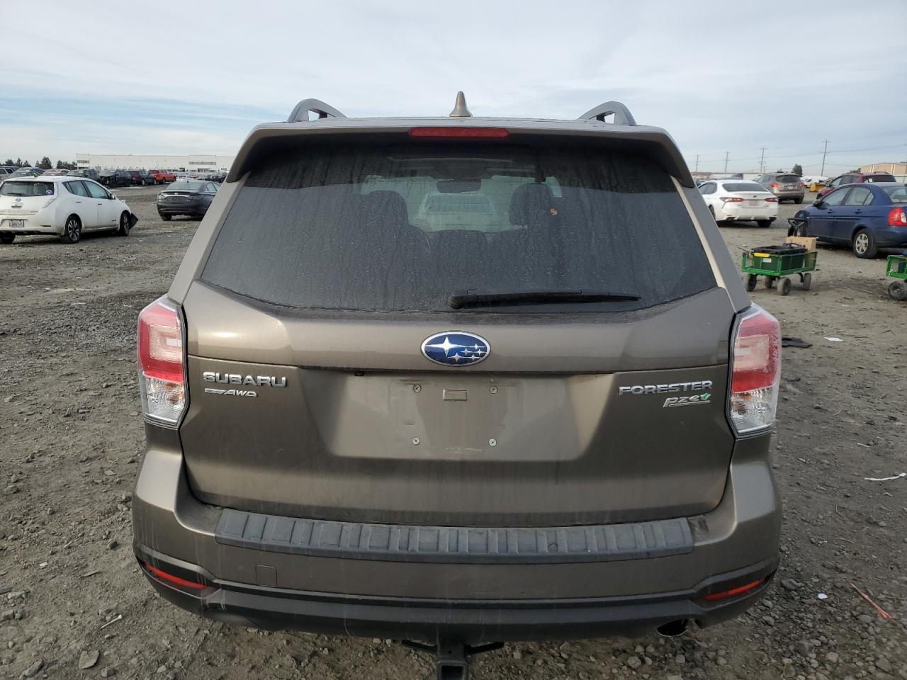 2017 Subaru Forester - Image 6