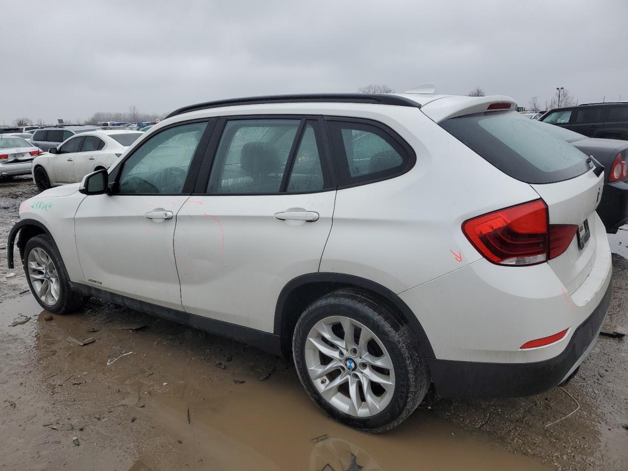 2015 BMW X1 - Image 2
