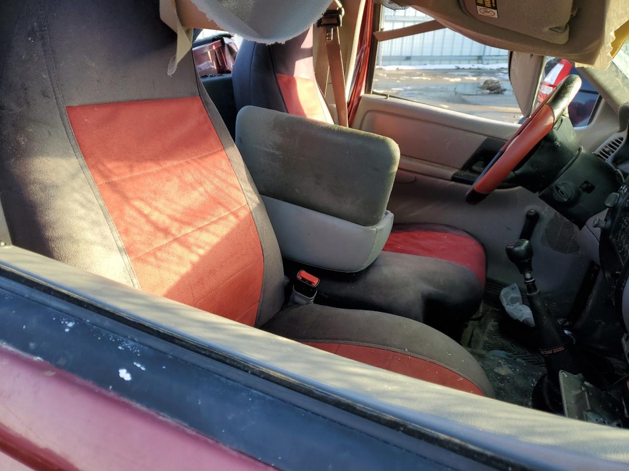 2000 Ford Ranger - Image 11