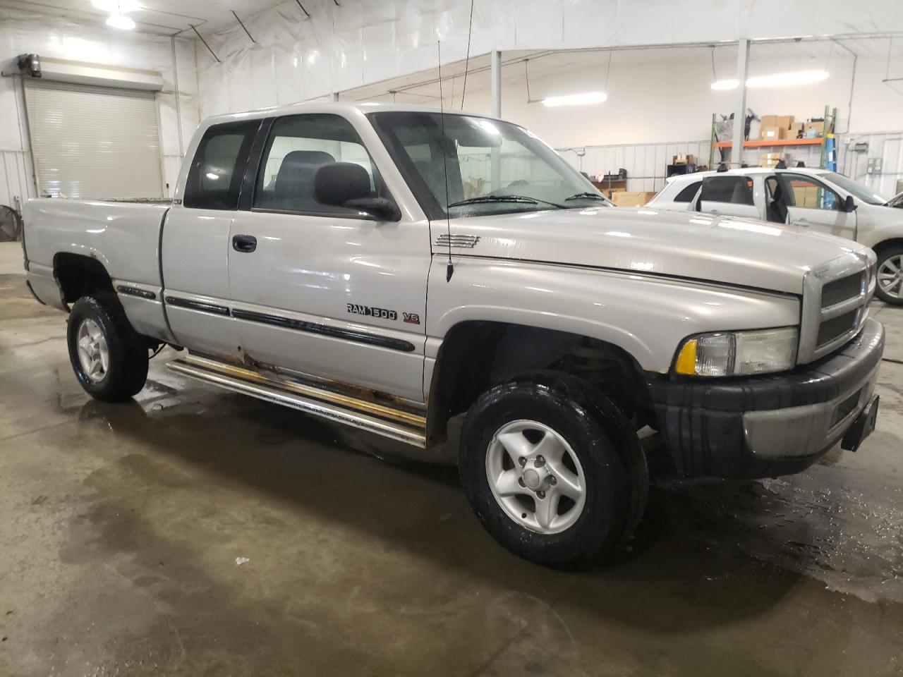 1999 Dodge RAM - Image 4