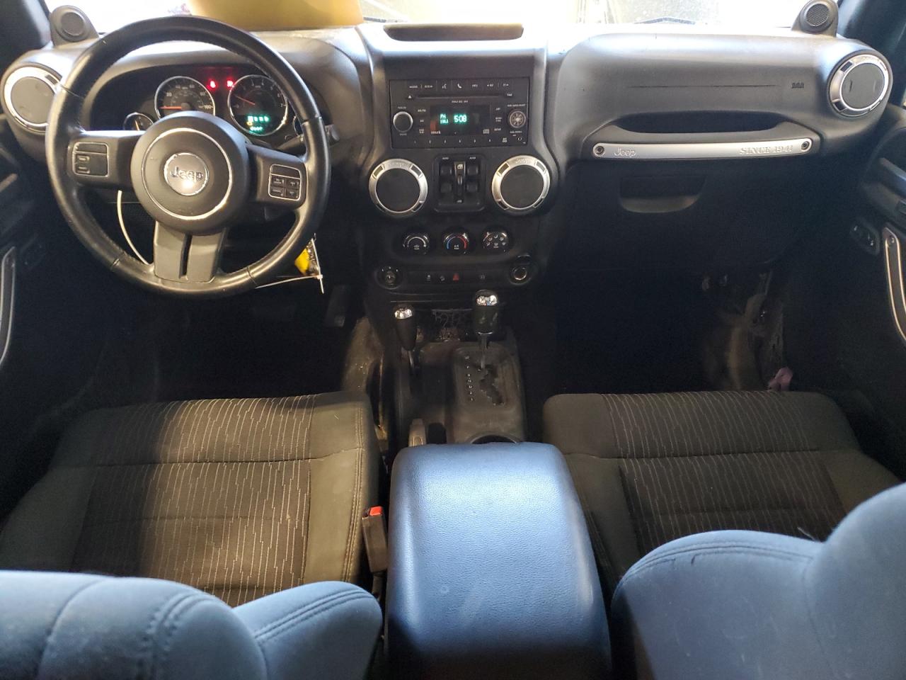 2011 Jeep Wrangler - Image 8