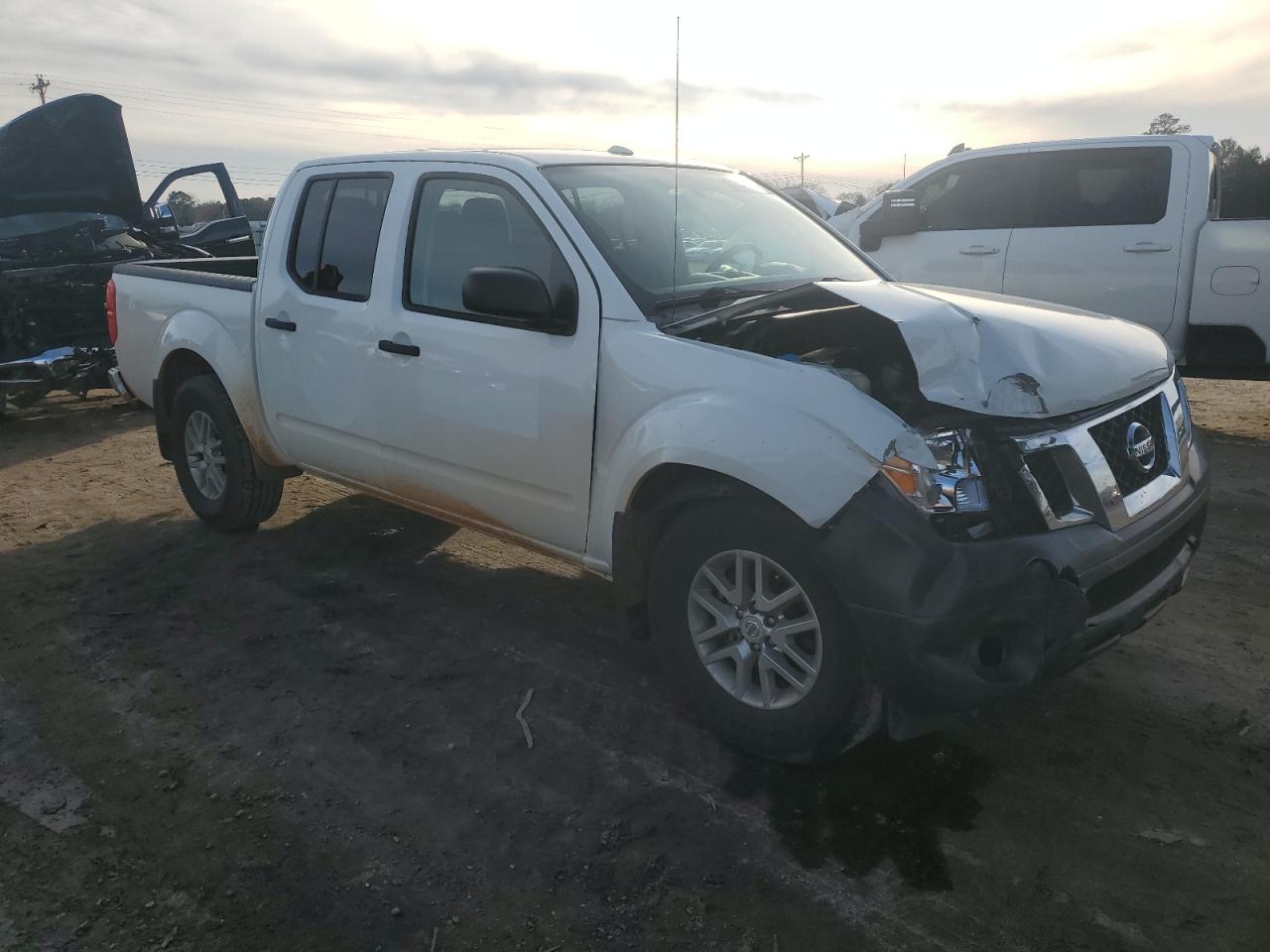 2015 Nissan Navara (Frontier) - Image 4