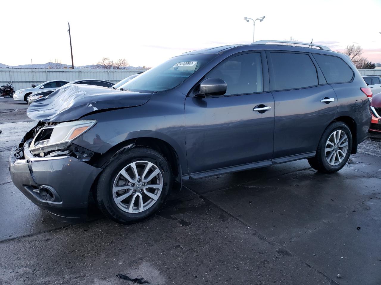 2014 Nissan Pathfinder - Image 1