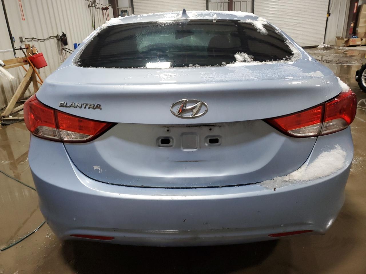 2012 Hyundai Elantra - Image 6