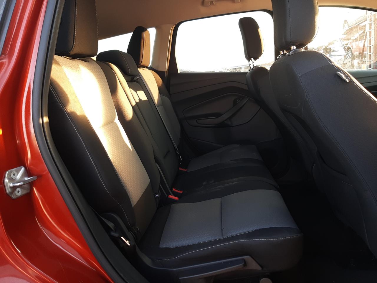 2019 Ford Escape - Image 11
