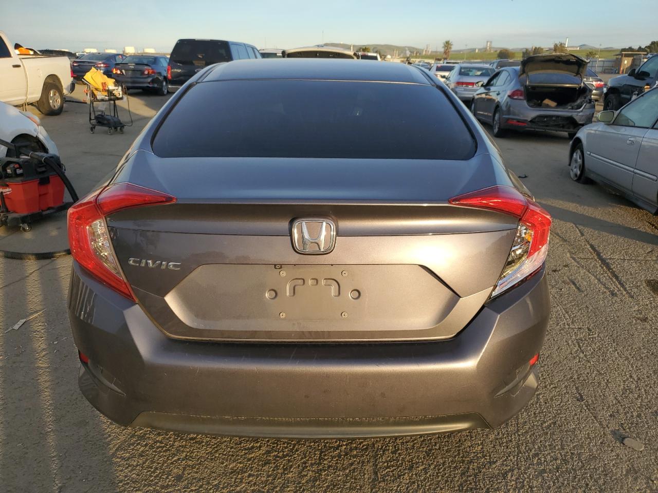 2016 Honda Civic - Image 6