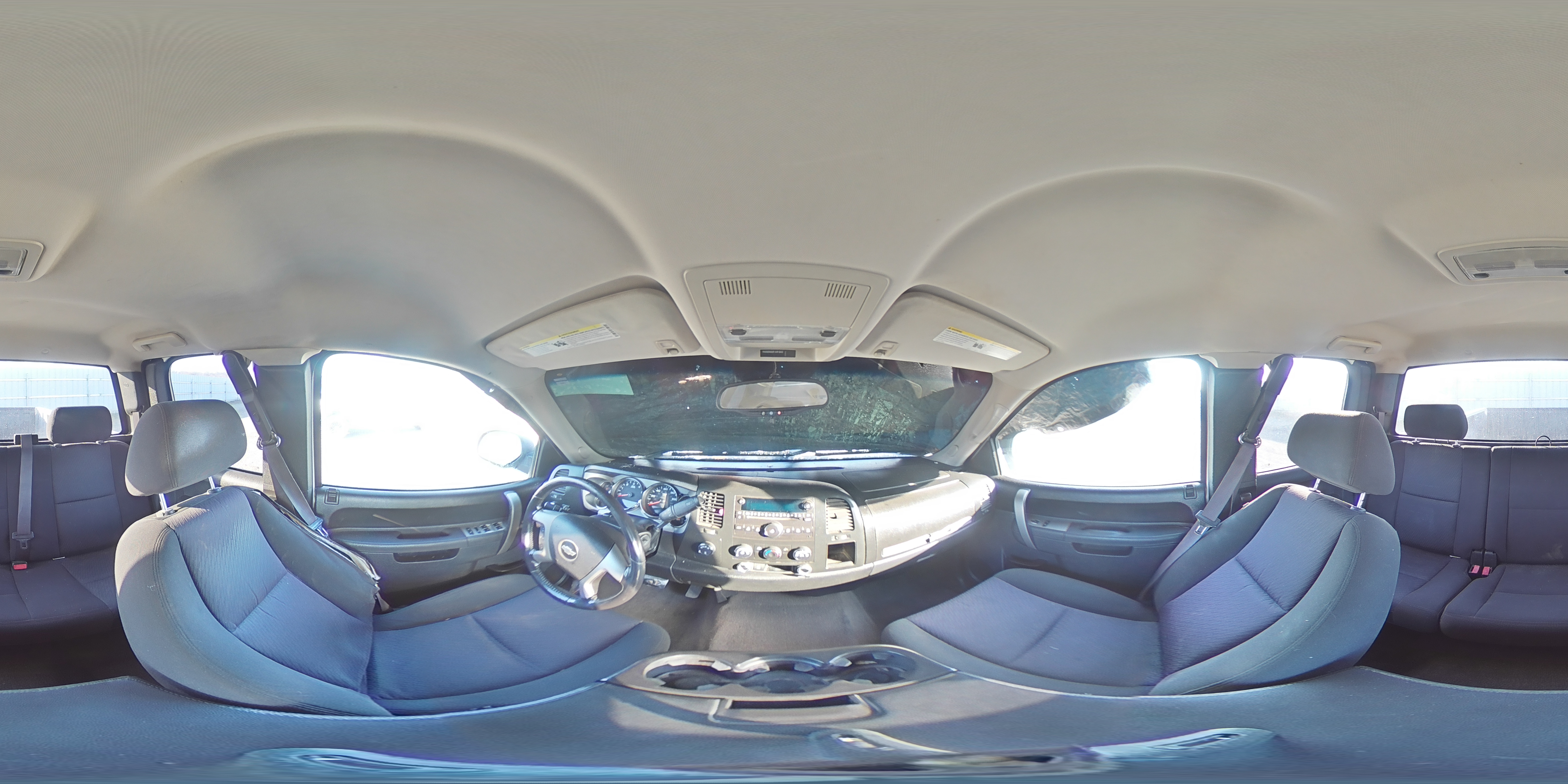 2010 Chevrolet Silverado - Image 13