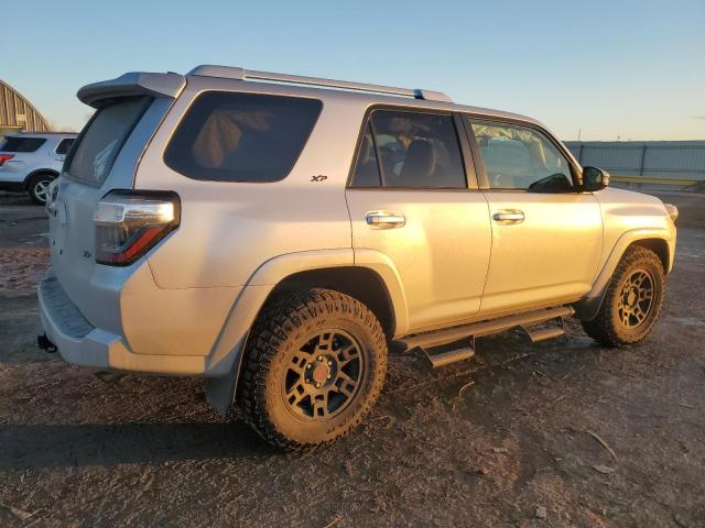  TOYOTA 4RUNNER 2018 Silver