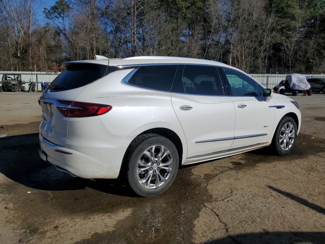 2021 Buick Enclave - Image 3