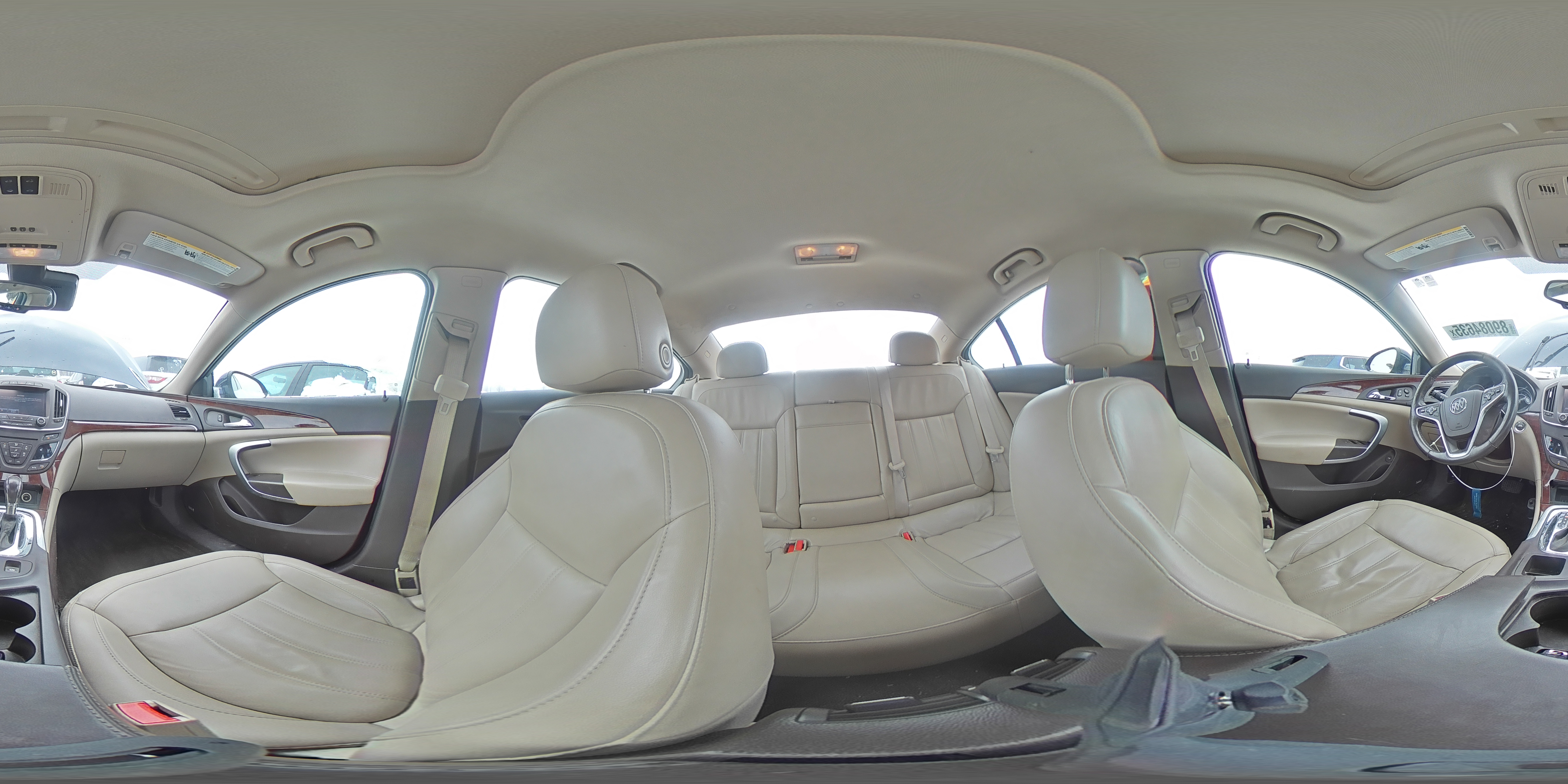 2016 Buick Regal - Image 15