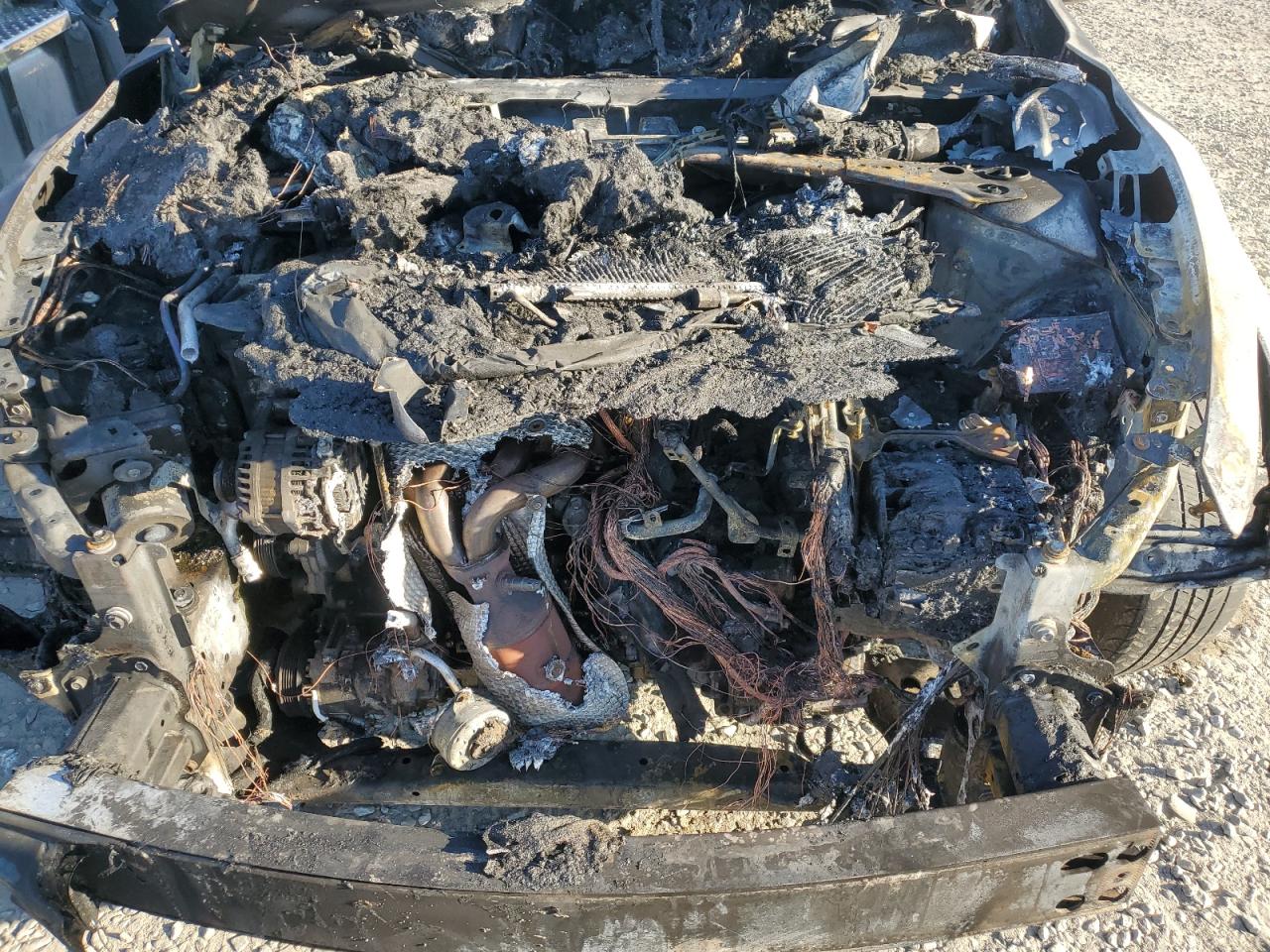 2016 Nissan Altima - Image 11
