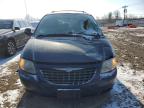 2004 Chrysler Town & Country  zu verkaufen in Hillsborough, NJ - Front End