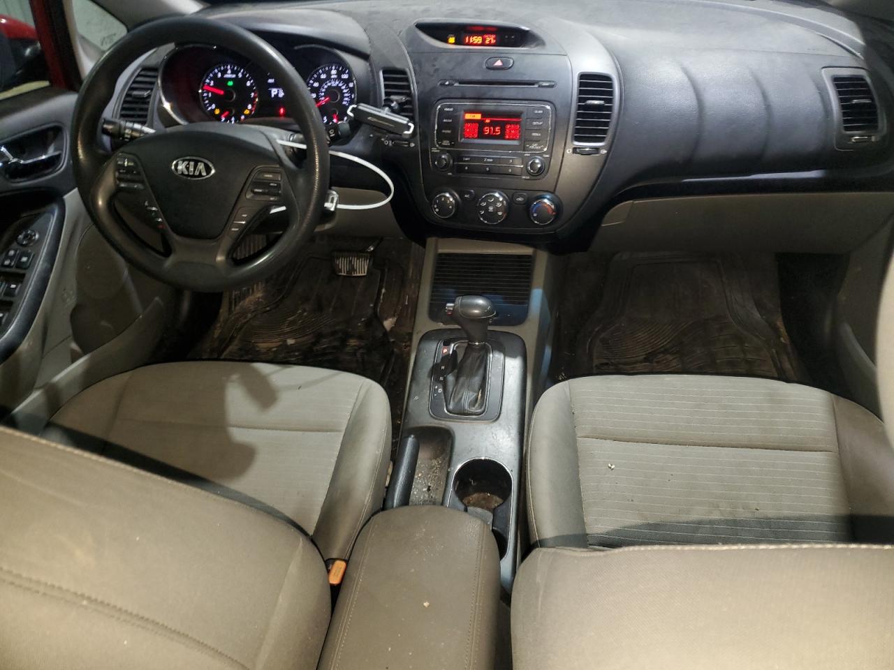 2016 Kia Forte - Image 8
