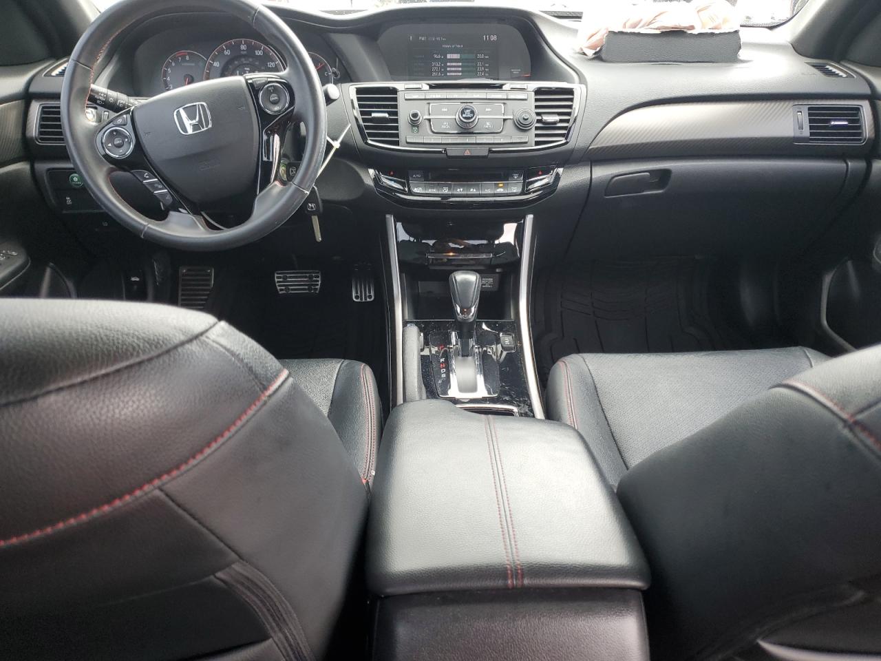 2017 Honda Accord - Image 8