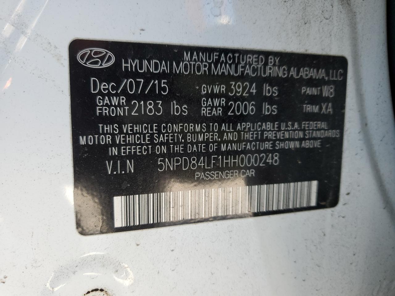 2017 Hyundai Elantra - Image 13
