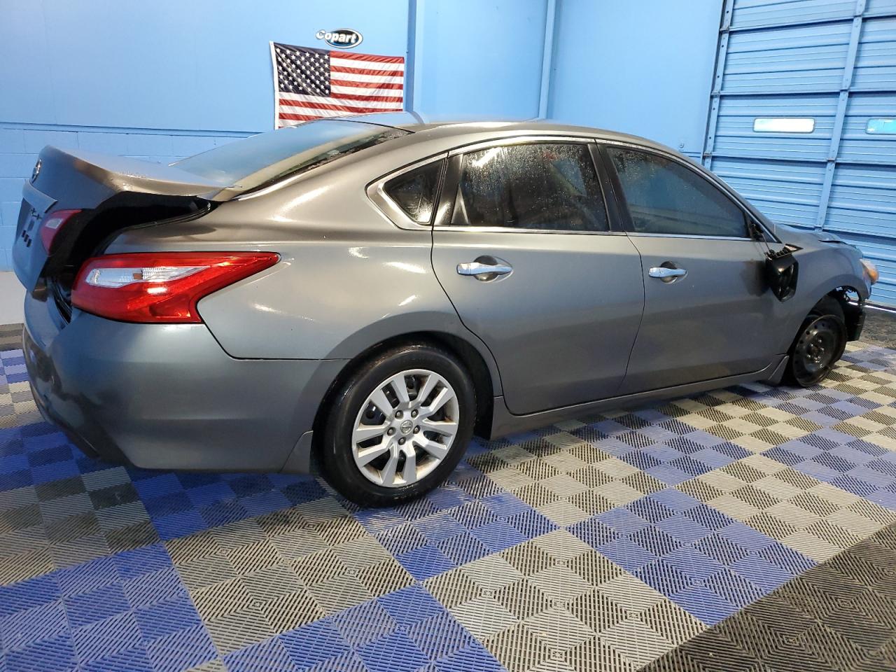2017 Nissan Altima - Image 3