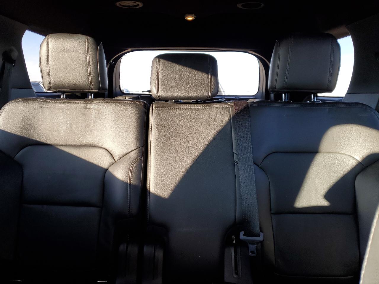 2018 Ford Explorer - Image 10
