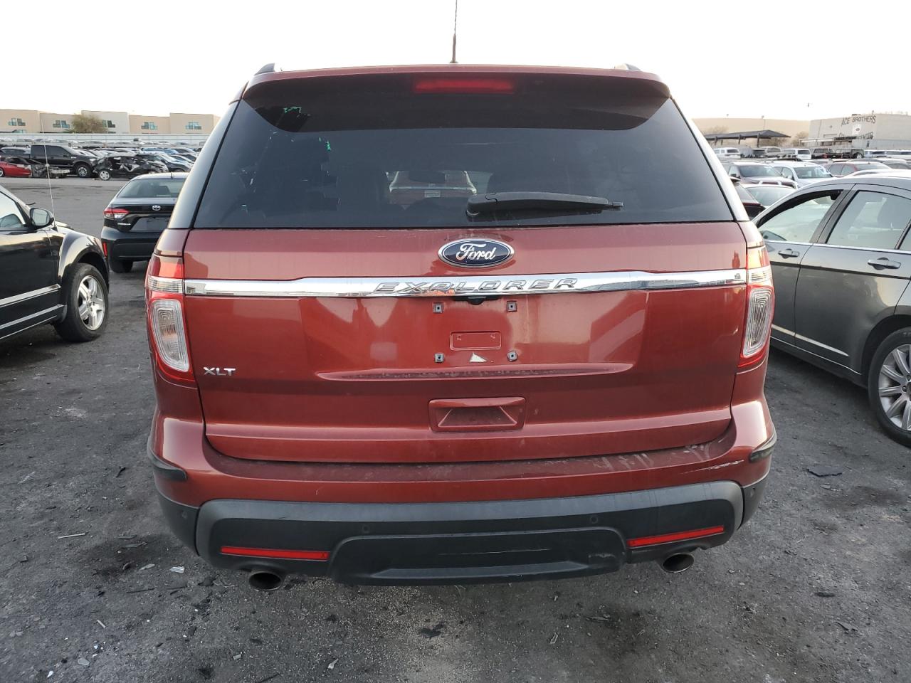 2014 Ford Explorer - Image 6