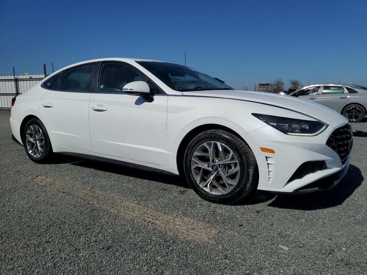 2023 Hyundai Sonata - Image 4