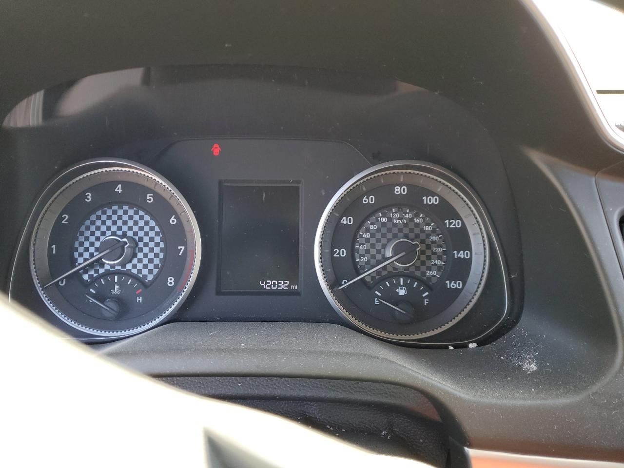 2019 Hyundai Elantra - Image 9