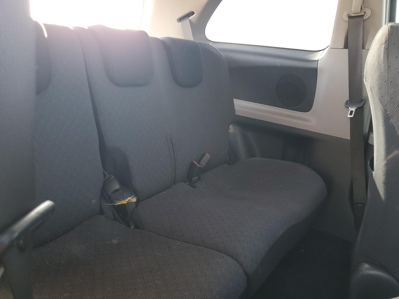 2010 Toyota Yaris - Image 11