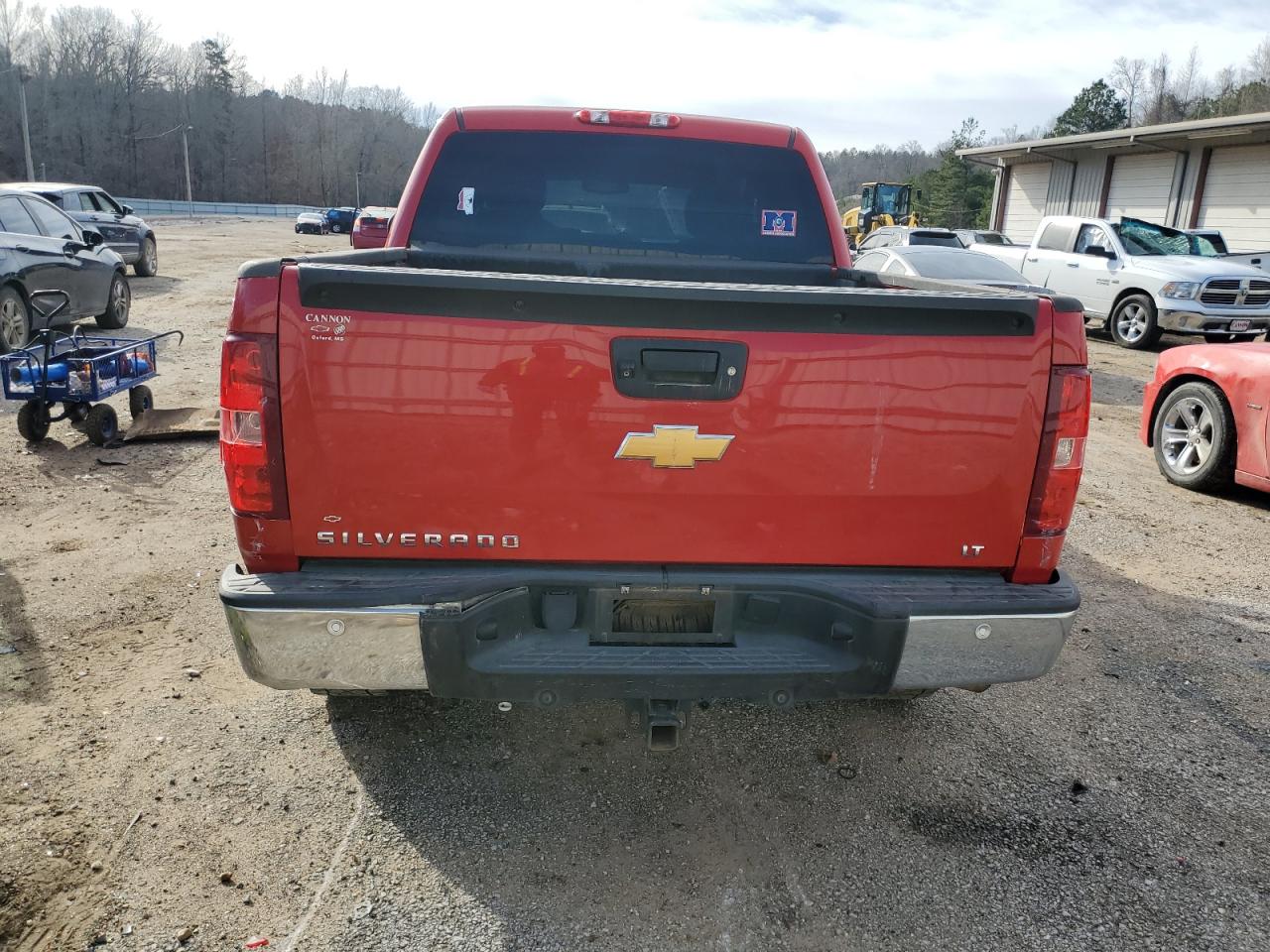 2013 Chevrolet Silverado - Image 6