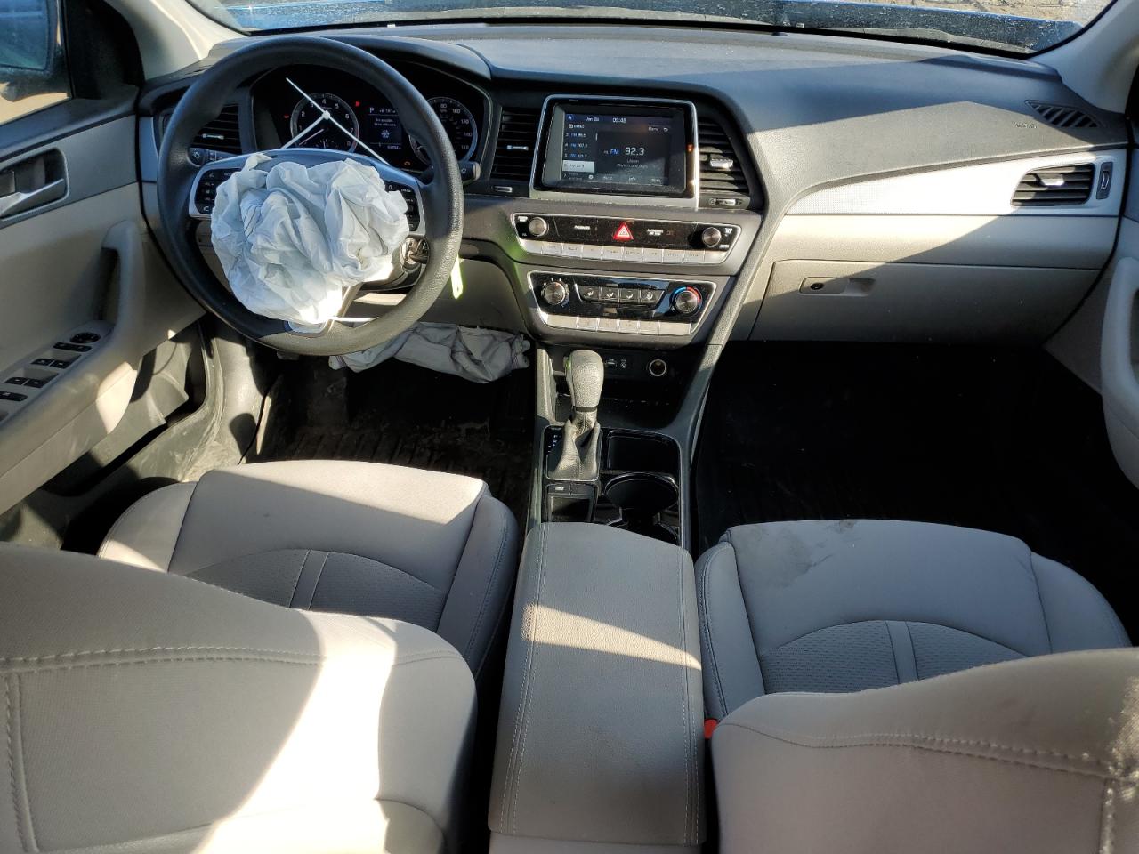 2019 Hyundai Sonata - Image 8