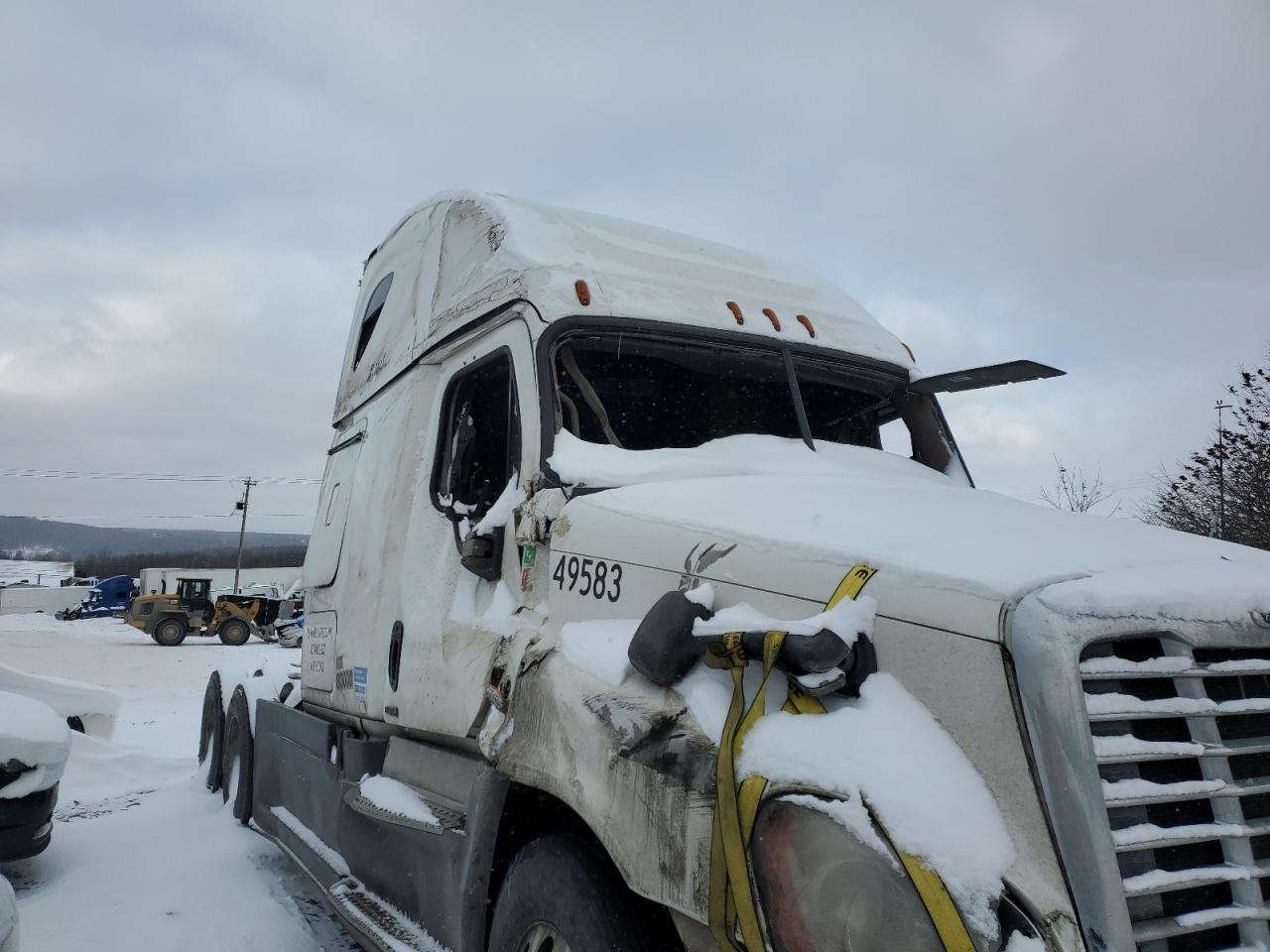 2016 Freightliner Cascadia 125 zu verkaufen in Ebensburg, PA - Front End