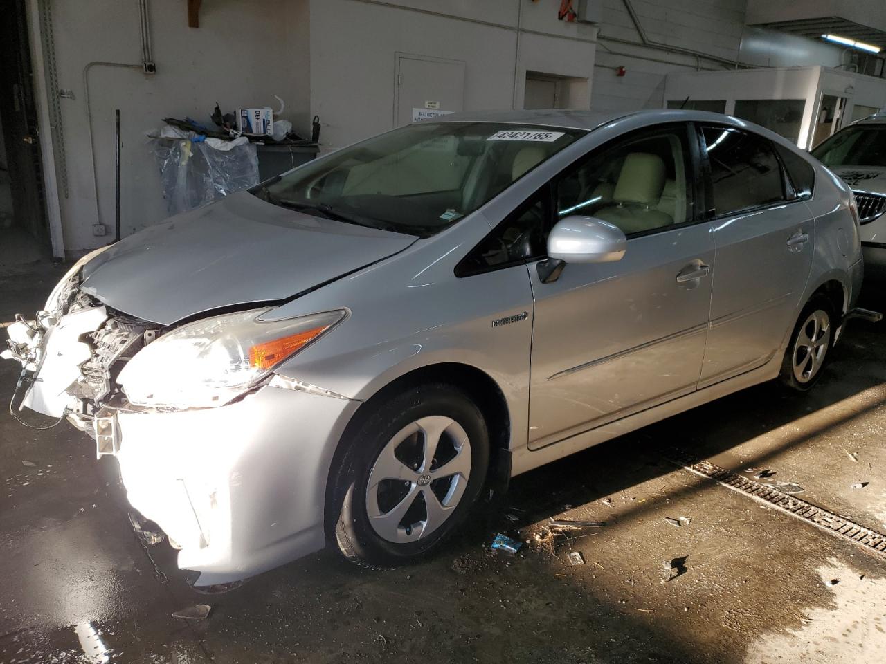 2013 Toyota Prius - Image 1
