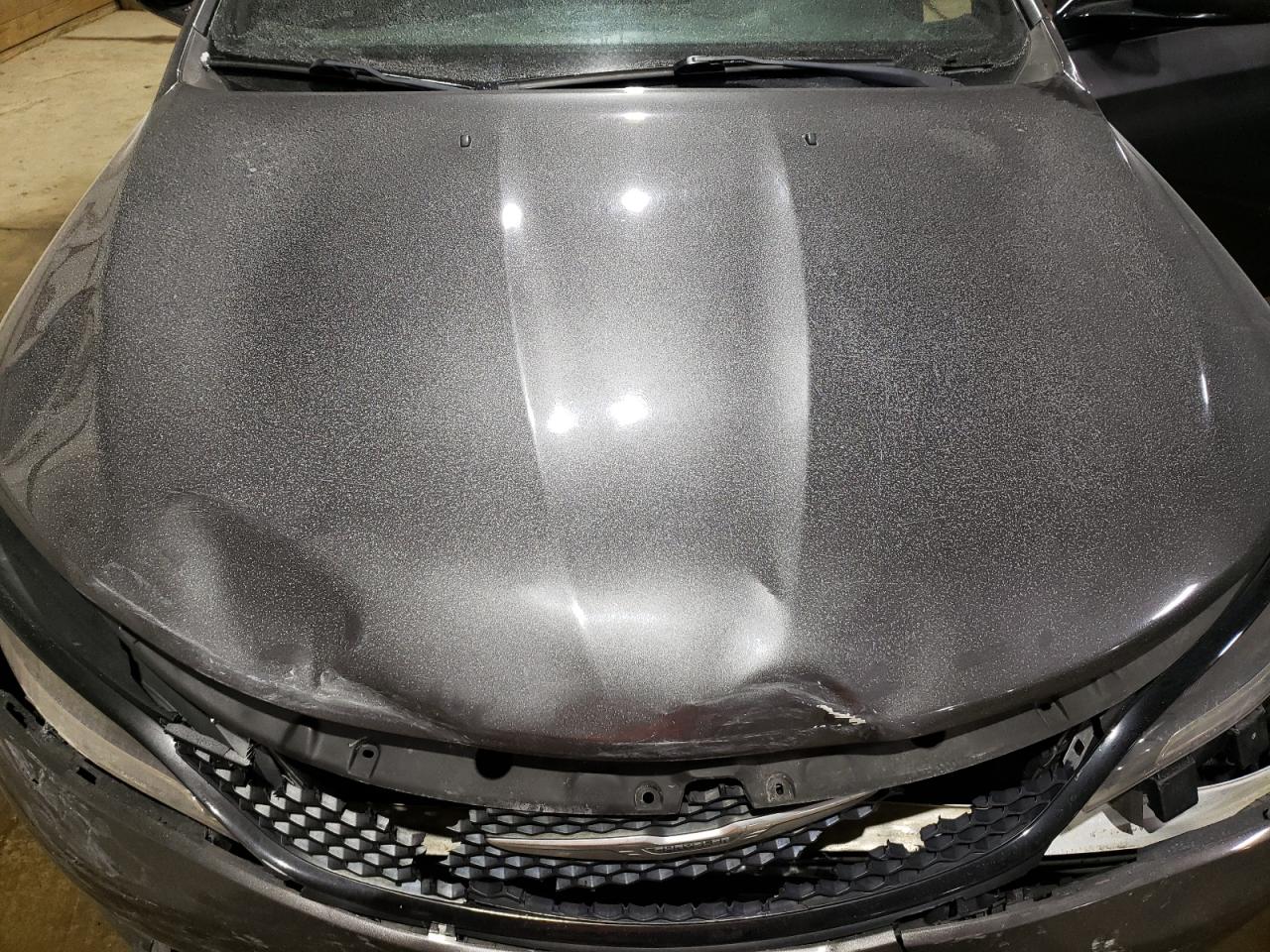 2015 Chrysler 200 - Image 11