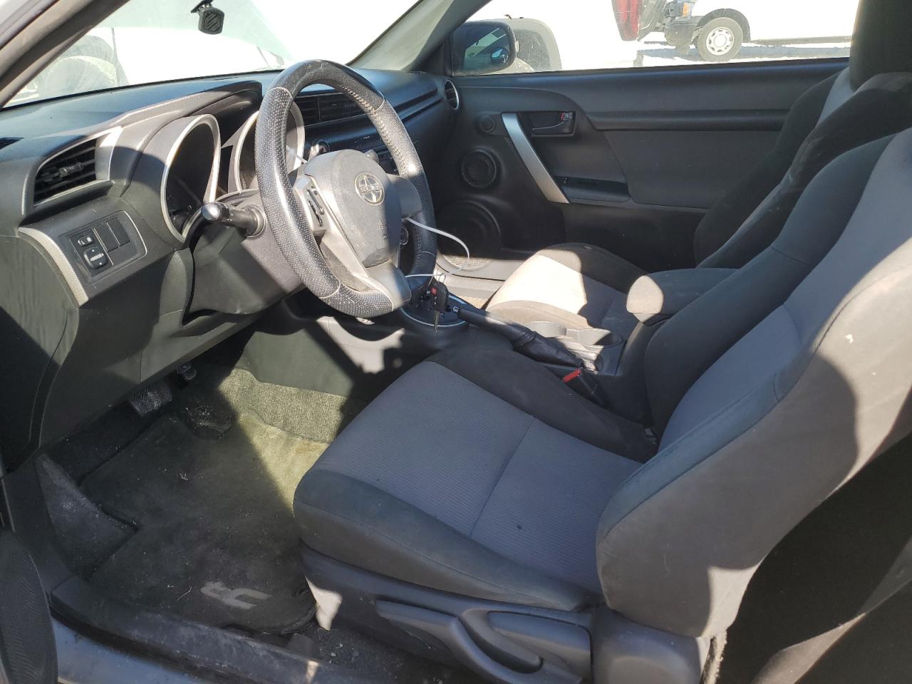 2015 Scion tC - Image 7