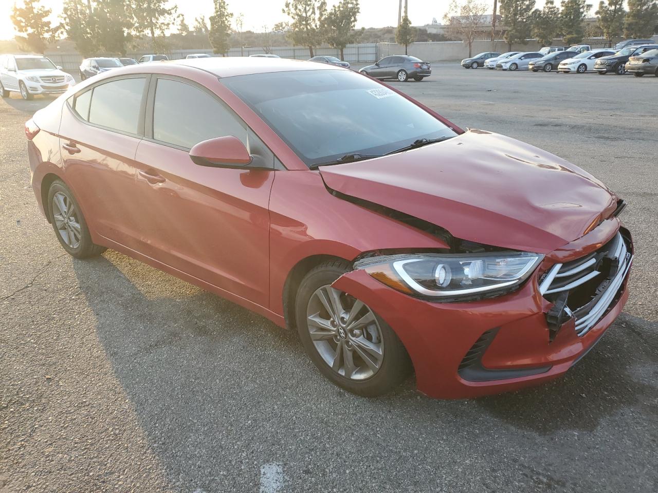 2018 Hyundai Elantra - Image 4