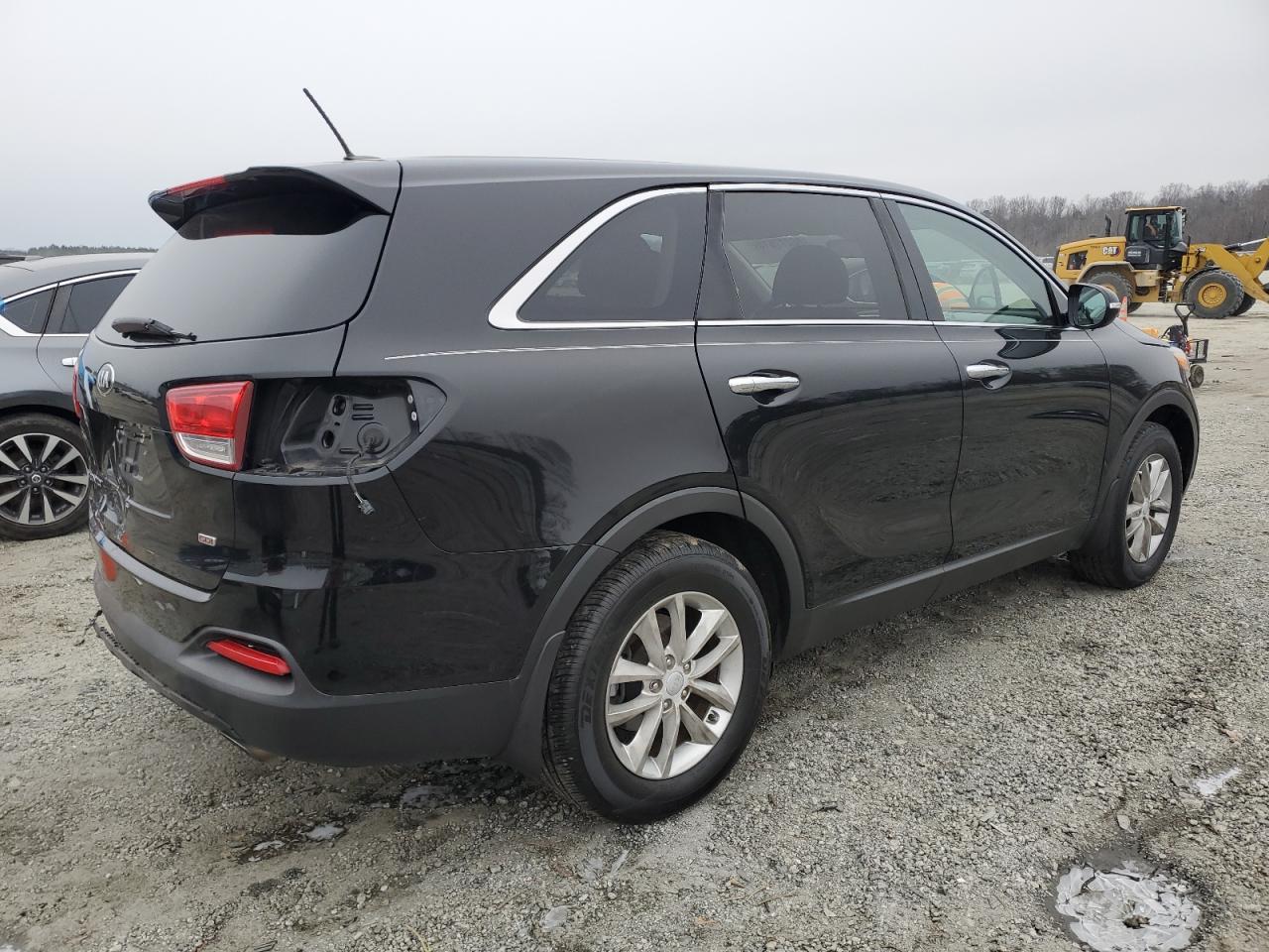 2018 Kia Sorento - Image 3