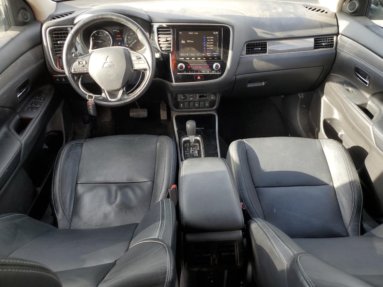 2020 Mitsubishi Outlander - Image 8