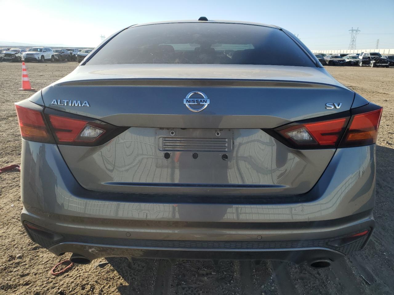 2019 Nissan Altima - Image 6