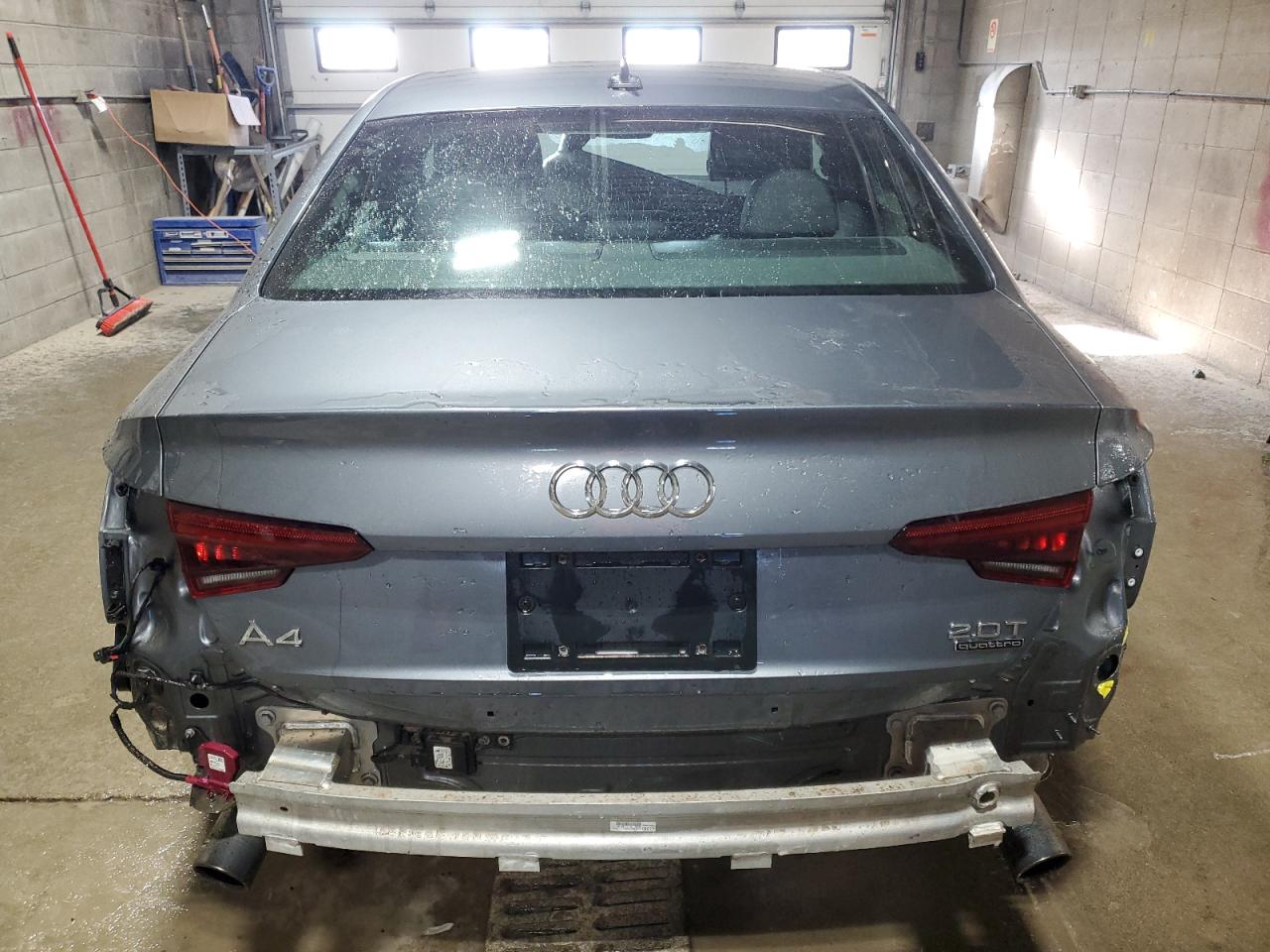 2018 Audi A4 - Image 6