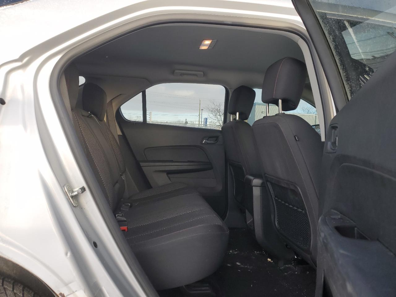 2013 Chevrolet Equinox - Image 11