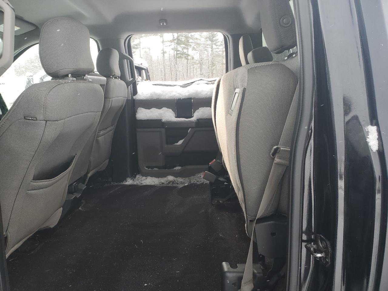 2016 Ford F-150 - Image 10