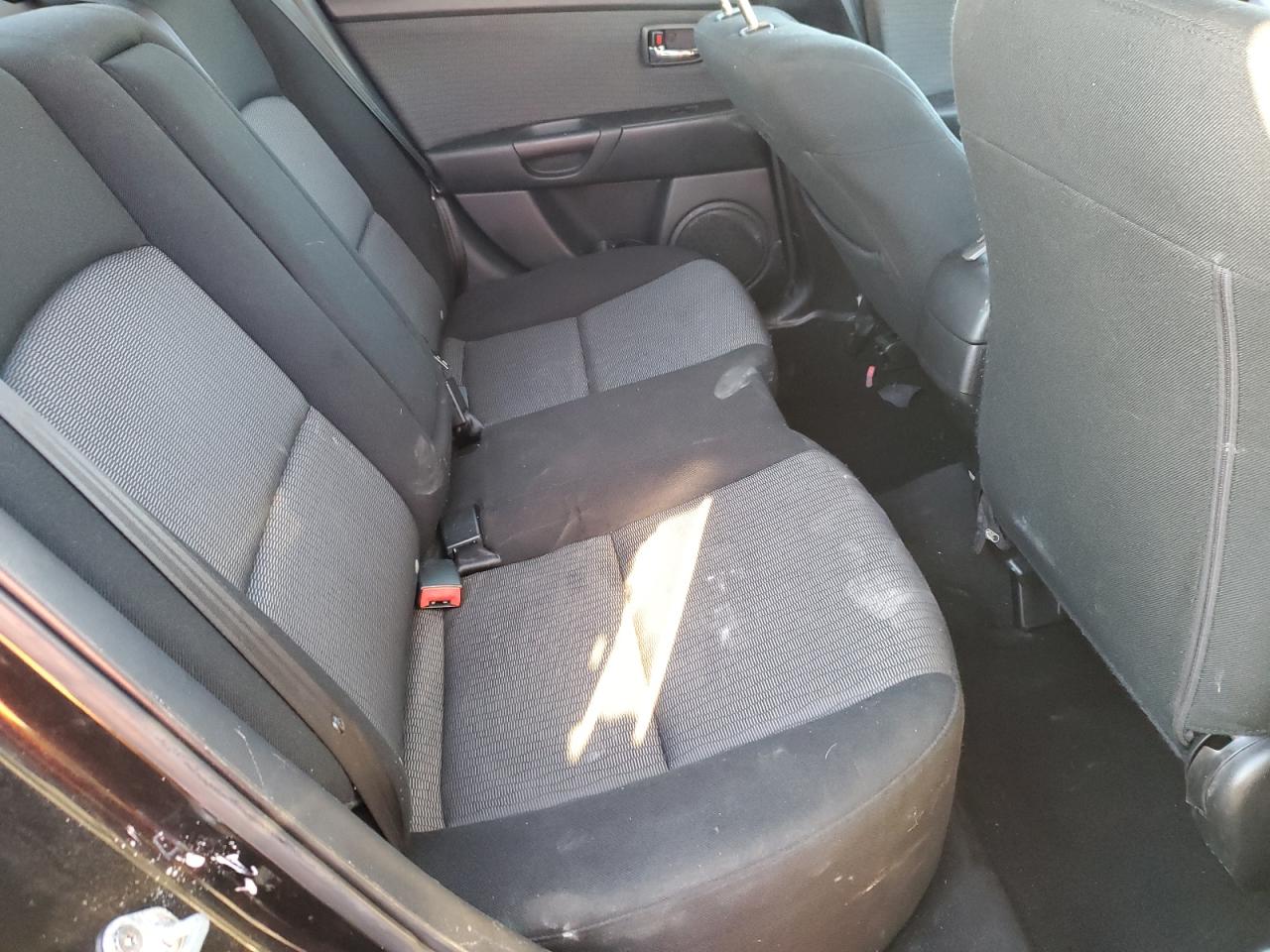 2009 Mazda 3 - Image 11
