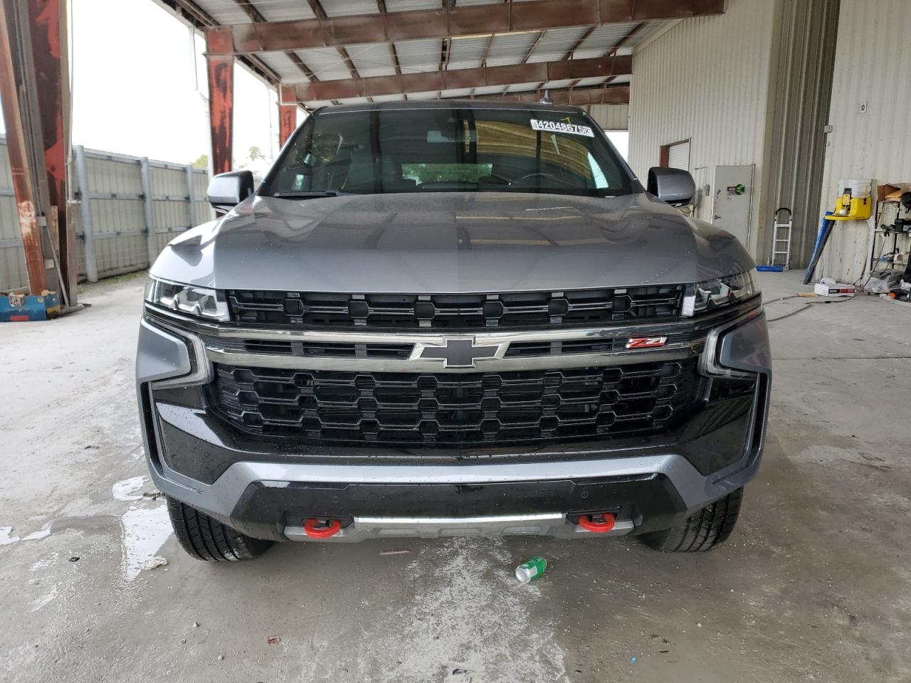 2022 Chevrolet Suburban - Image 5