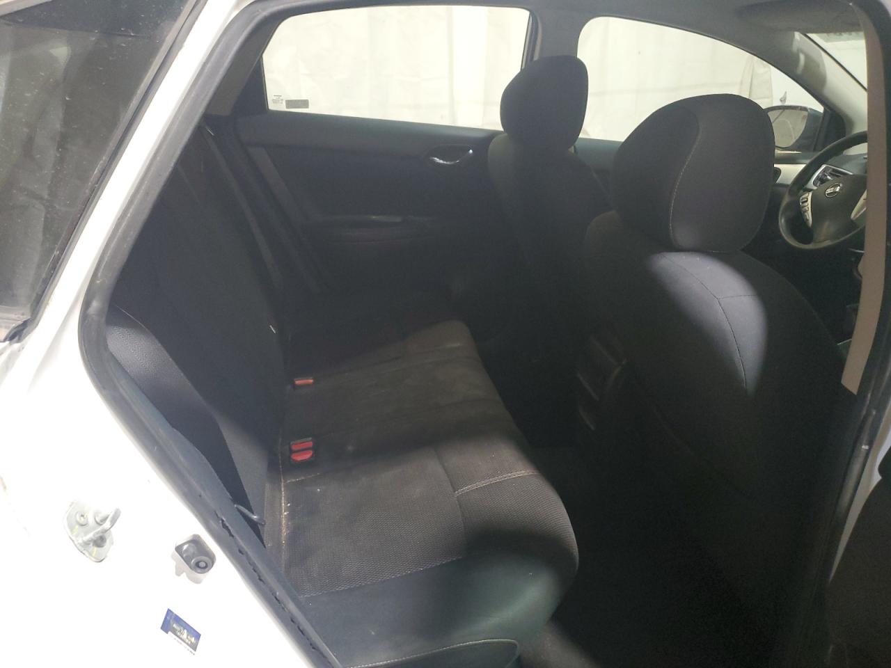 2017 Nissan Sentra - Image 10