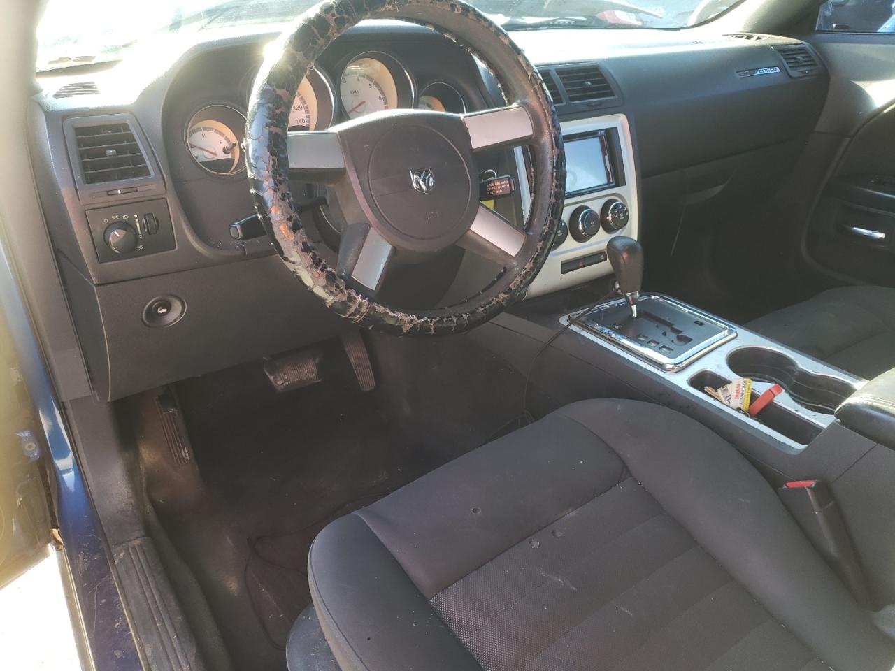 2010 Dodge Challenger - Image 8