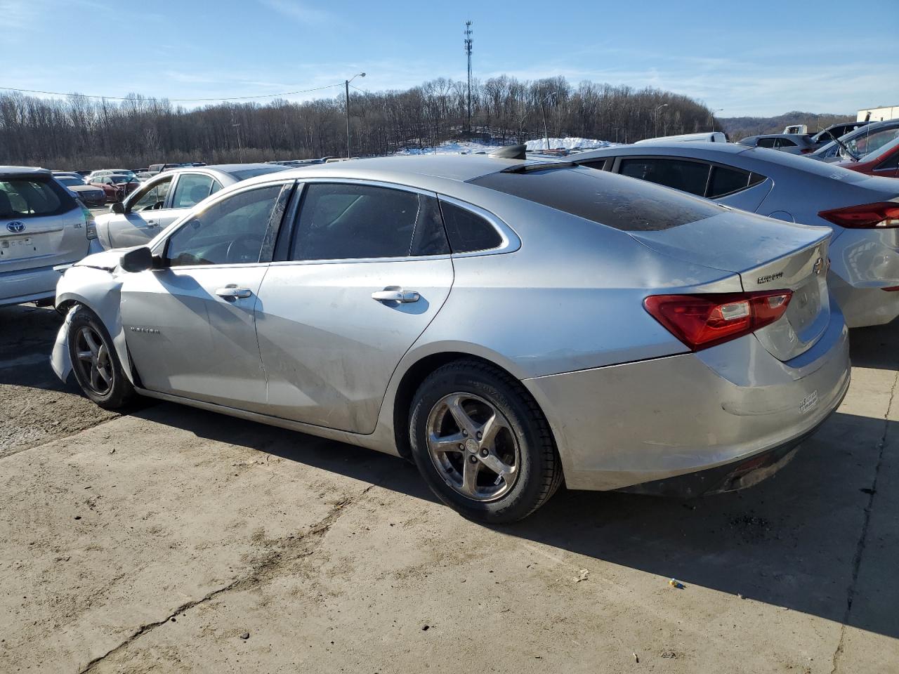 2017 Chevrolet Malibu - Image 2