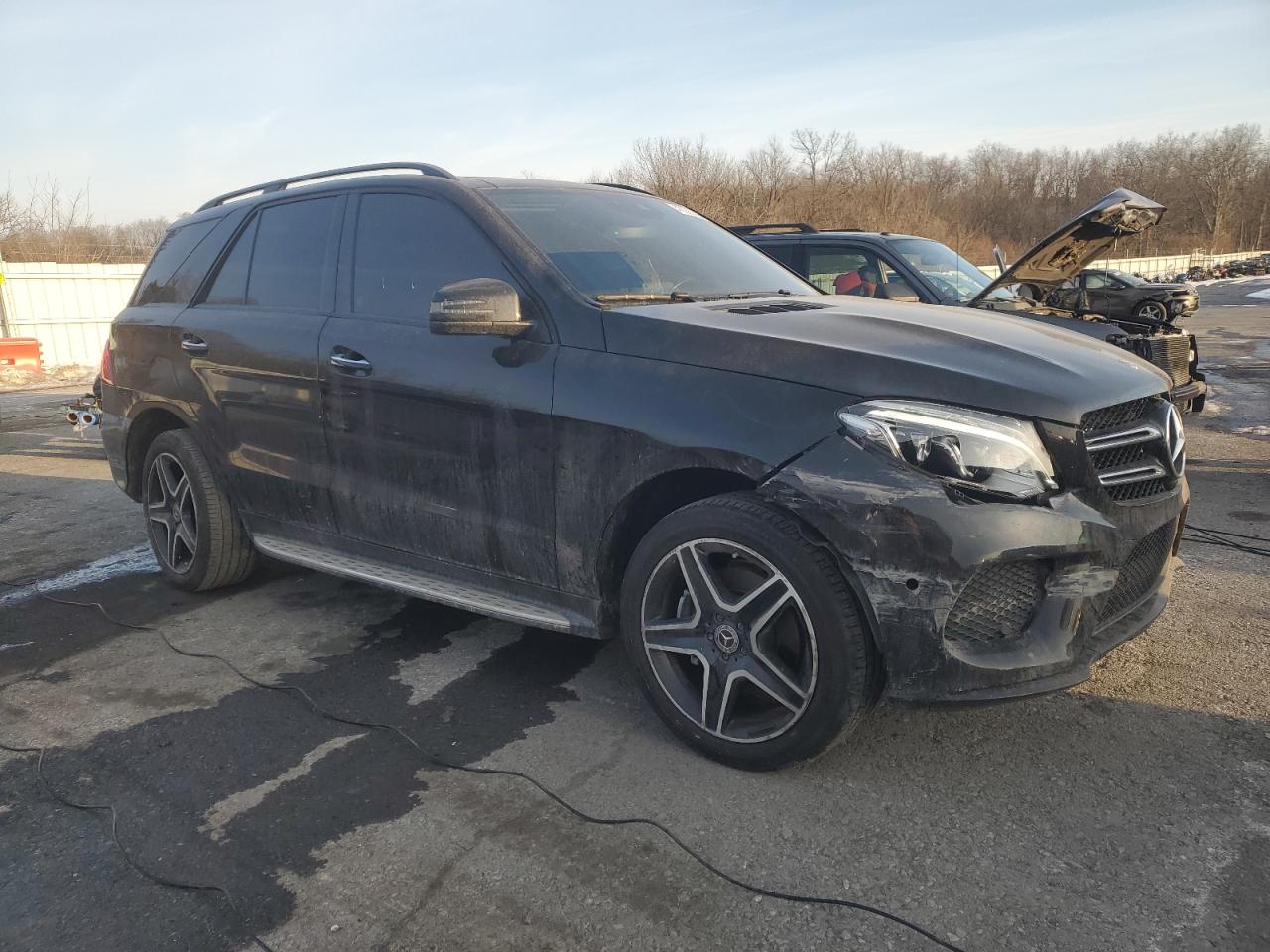 2018 Mercedes-Benz GLE - Image 4